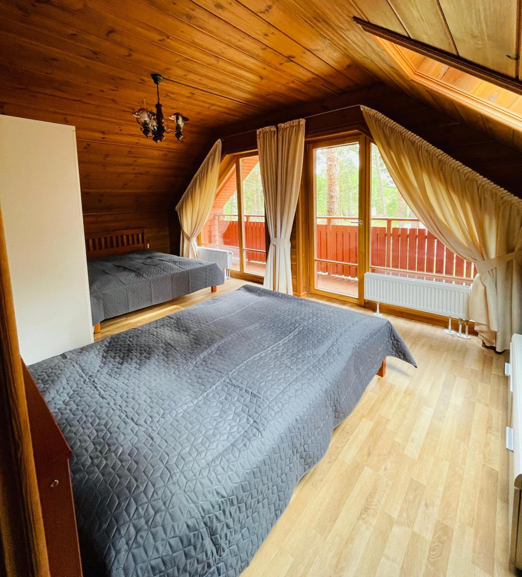 Salkoni Apartment Папе Екстериор снимка
