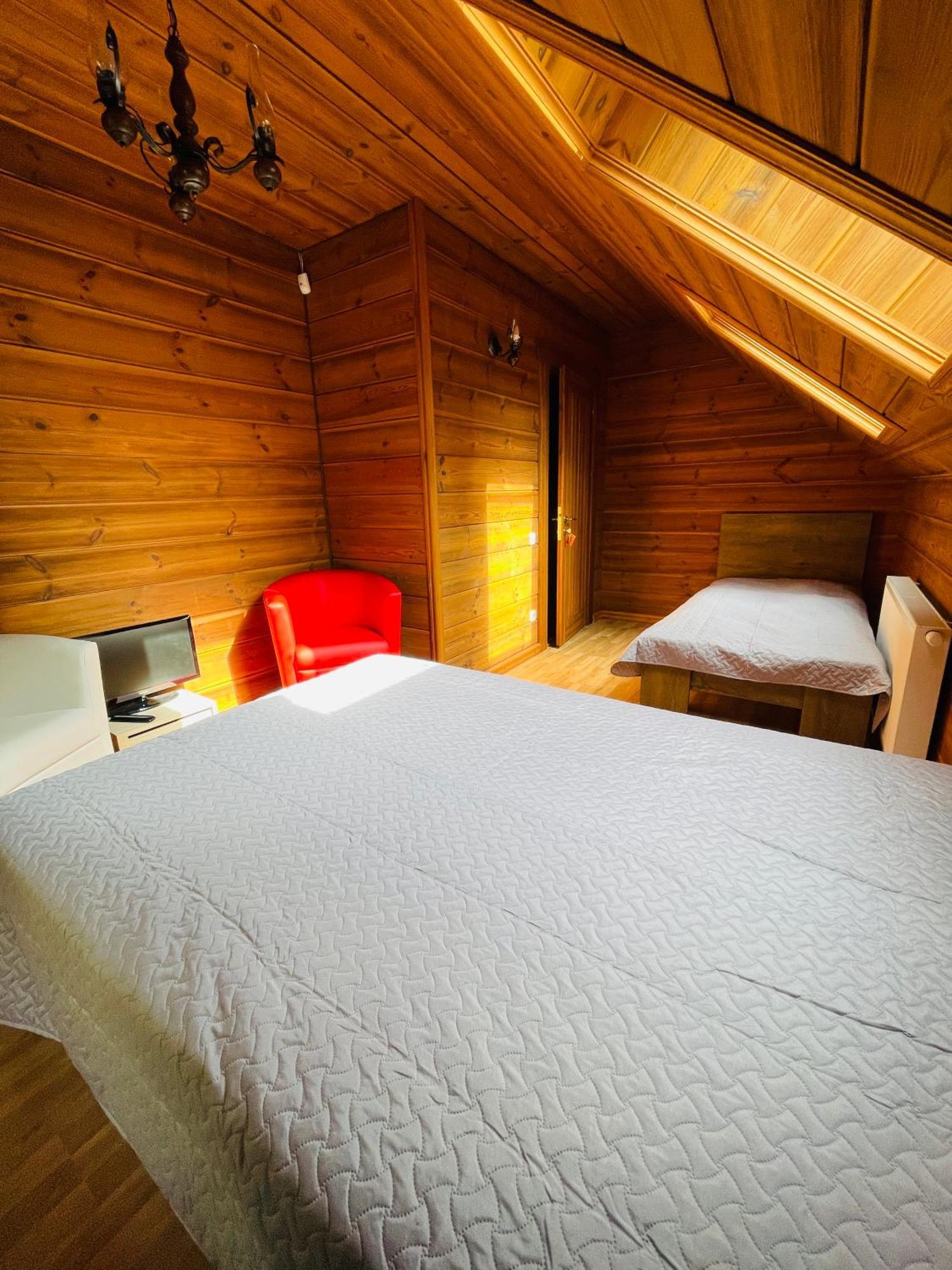 Salkoni Apartment Папе Екстериор снимка