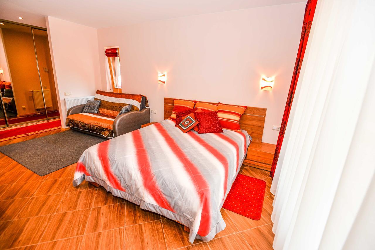 Salkoni Apartment Папе Екстериор снимка