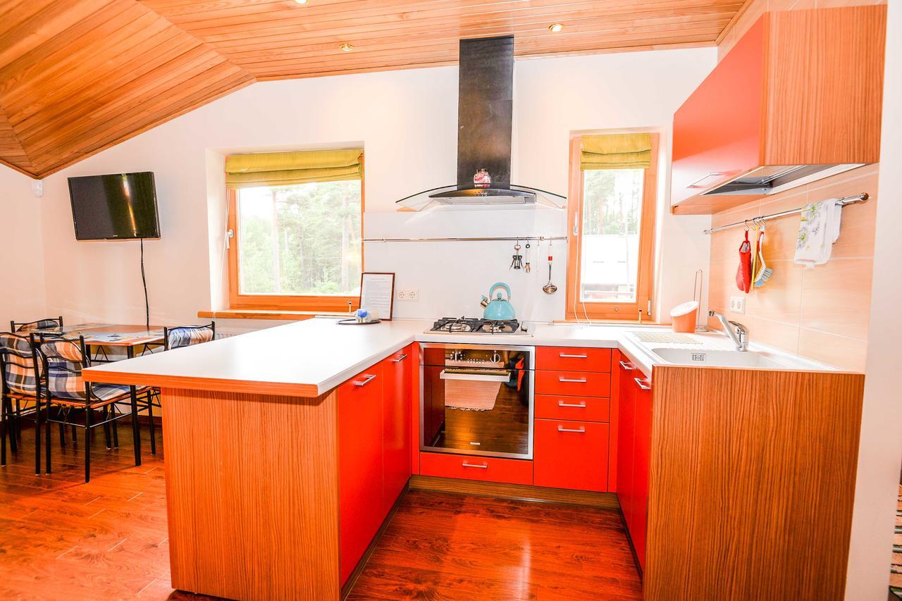 Salkoni Apartment Папе Екстериор снимка