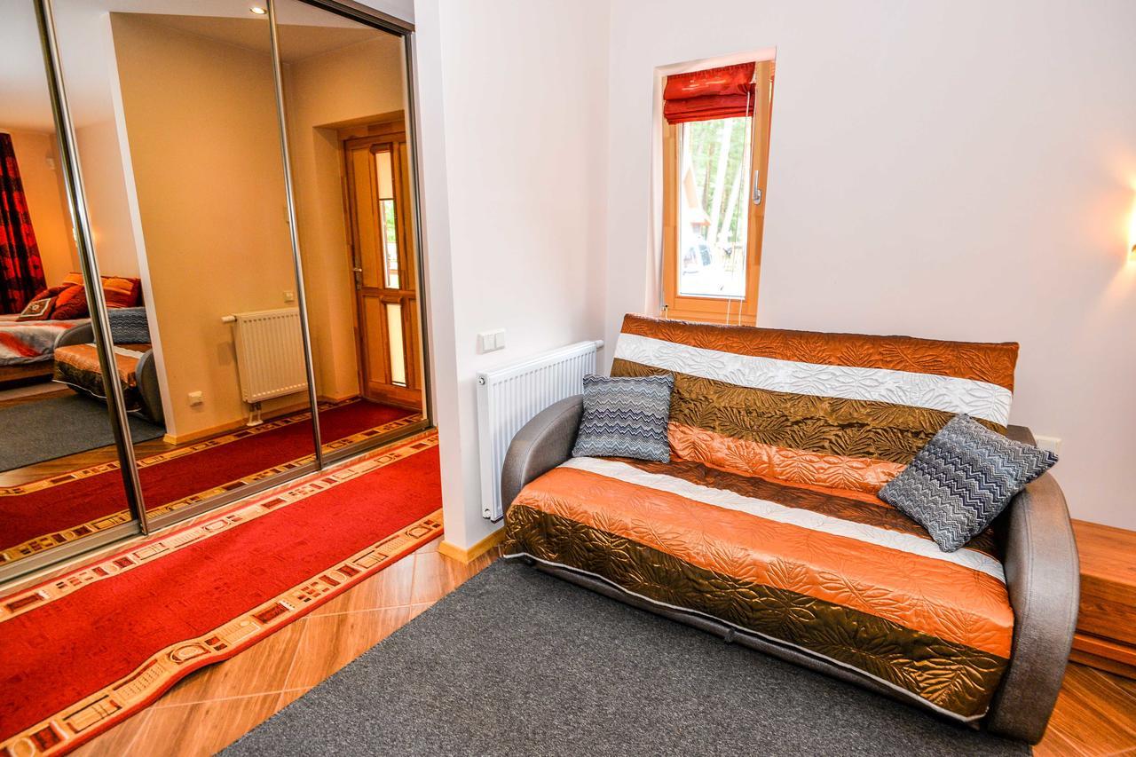 Salkoni Apartment Папе Екстериор снимка