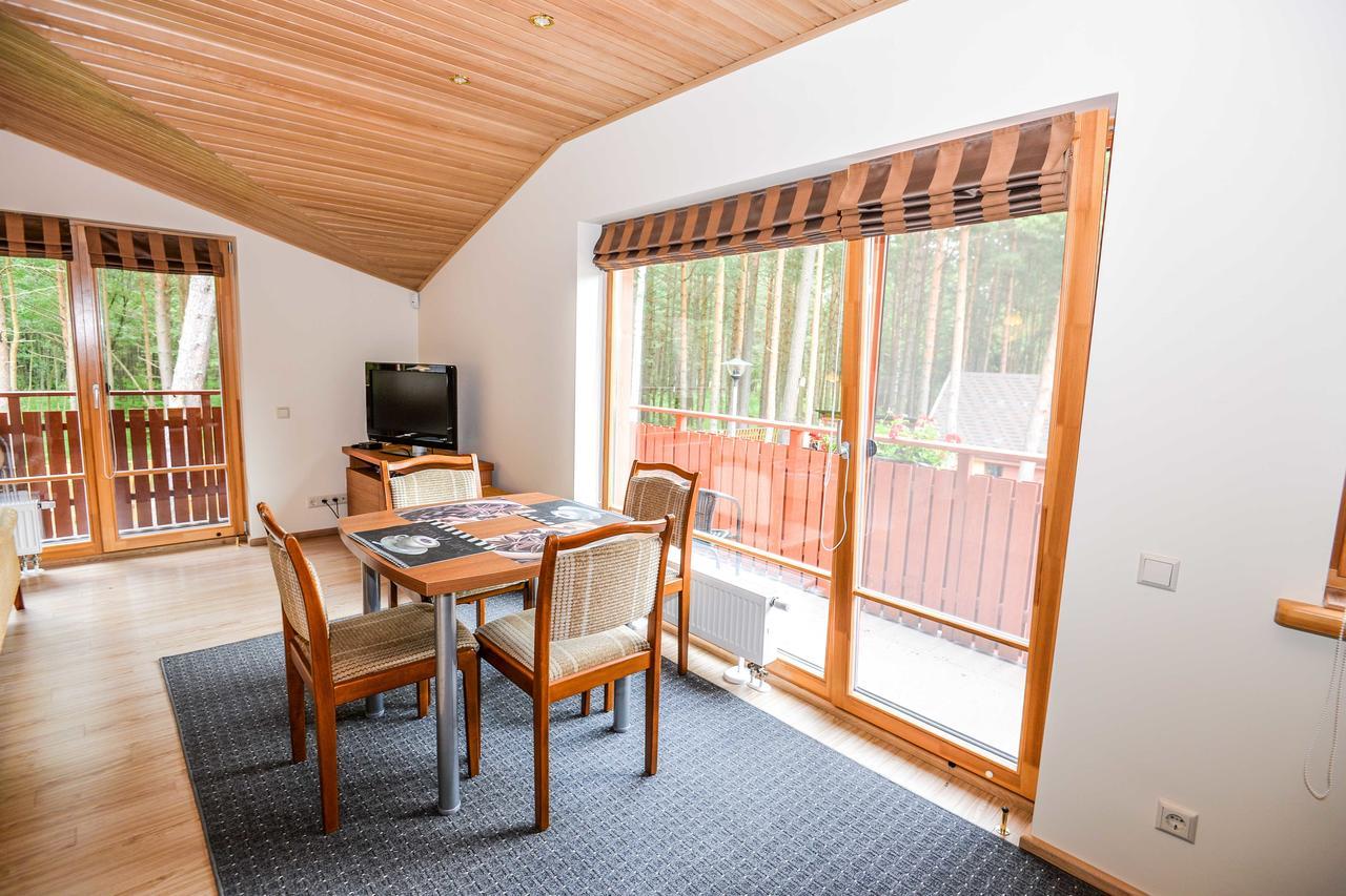 Salkoni Apartment Папе Екстериор снимка